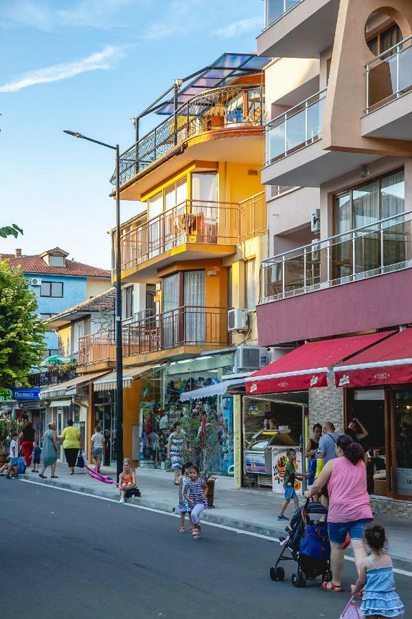 Nessebar'S New Town Top Centre 2-Bdr Apartment By Flаt Manаger Exterior photo